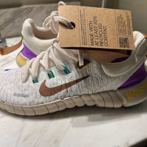 New Nike’s with tag’s